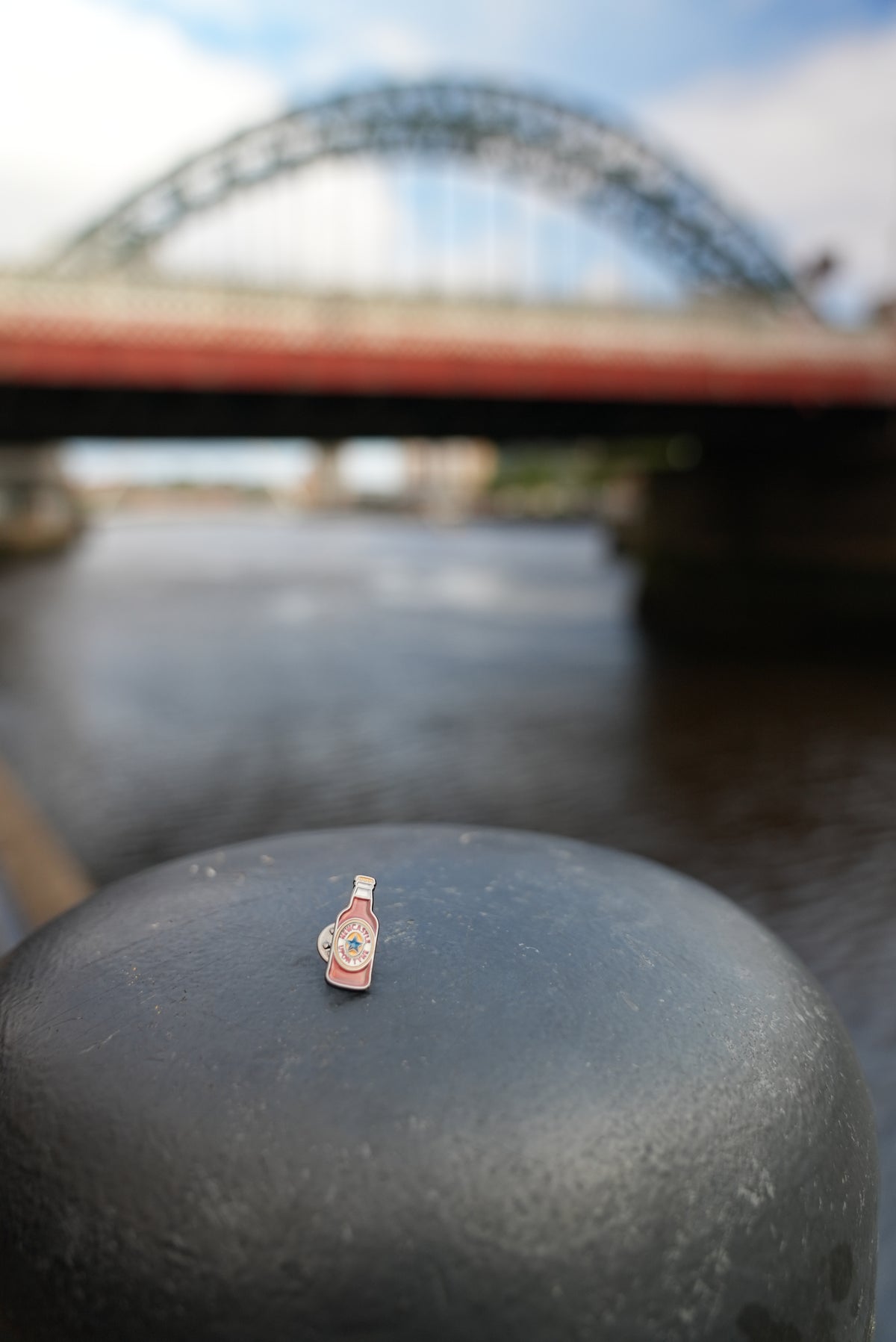 Pin Badge (newcastleupontyne.com)