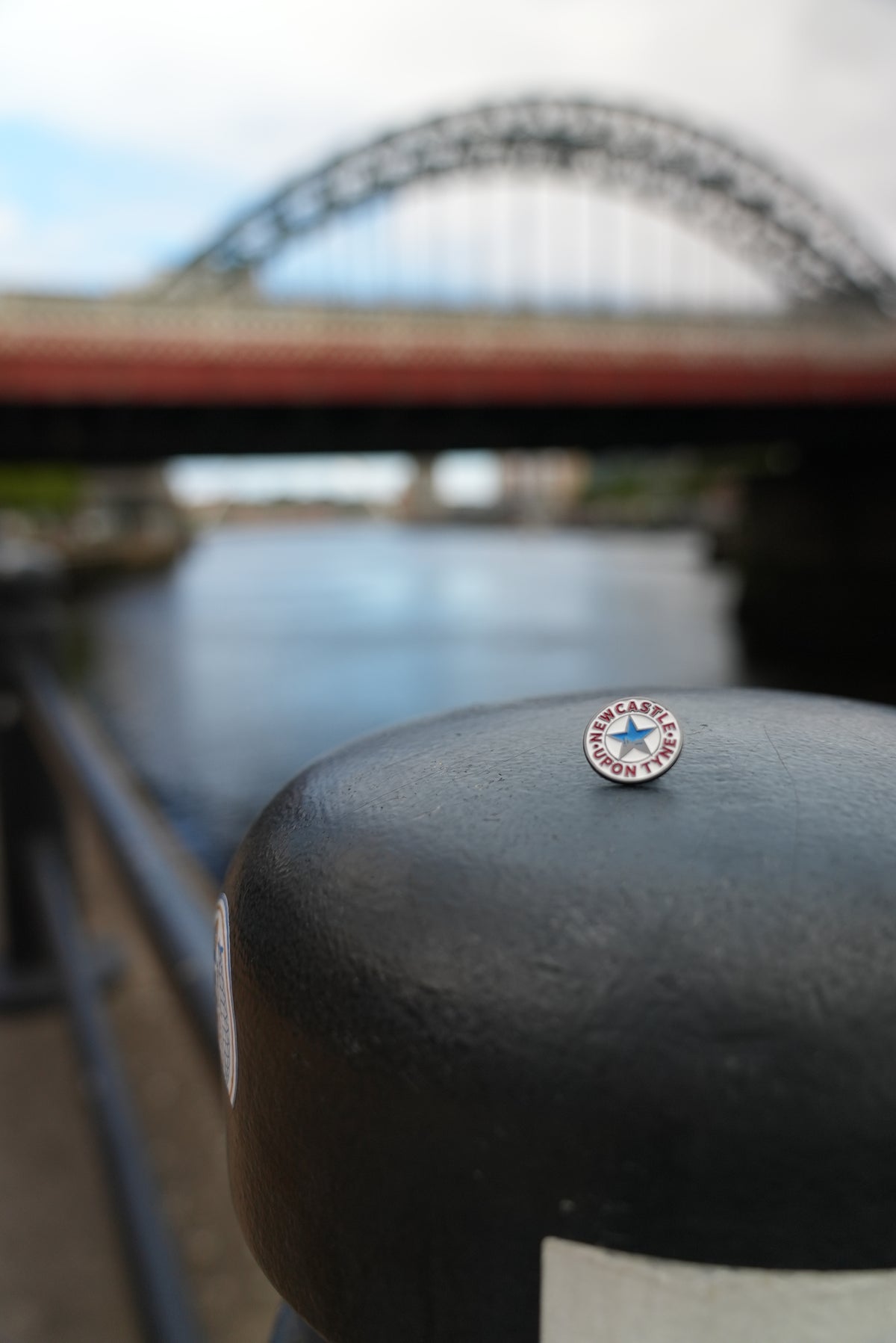 Pin Badge (newcastleupontyne.com)