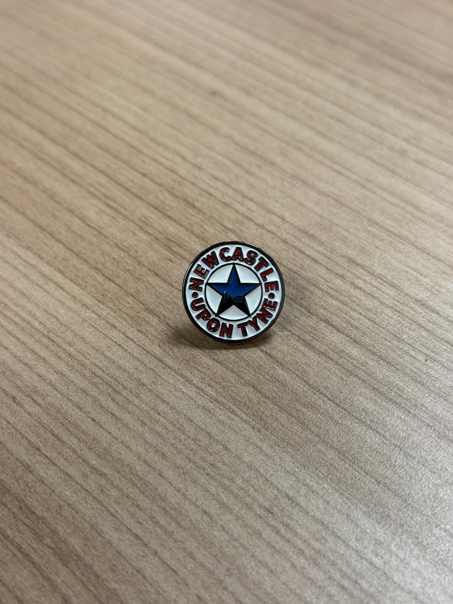 Pin Badge (newcastleupontyne.com)